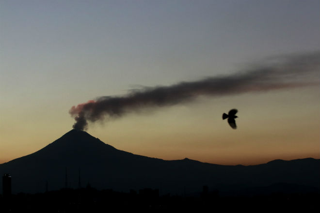 Estado mantiene vigilancia las 24 horas sobre el Popocatépetl