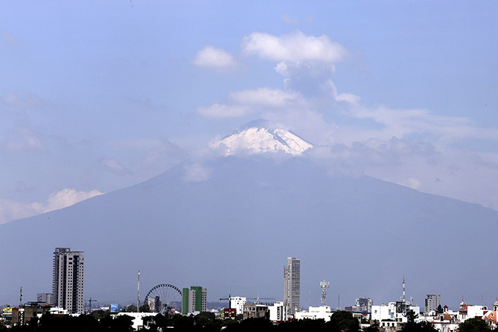 Se registran 6 explosiones en el Popocatépetl