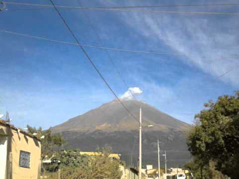 Registran caída de ceniza del Popocatépetl en Atlixco