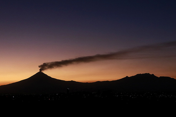 Registran pocas variaciones en comportamiento del Popocatépetl