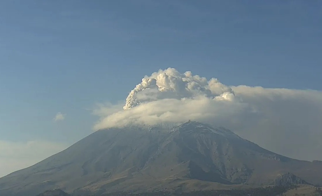 Volcán Popocatépetl suma cinco días en Amarillo Fase 3