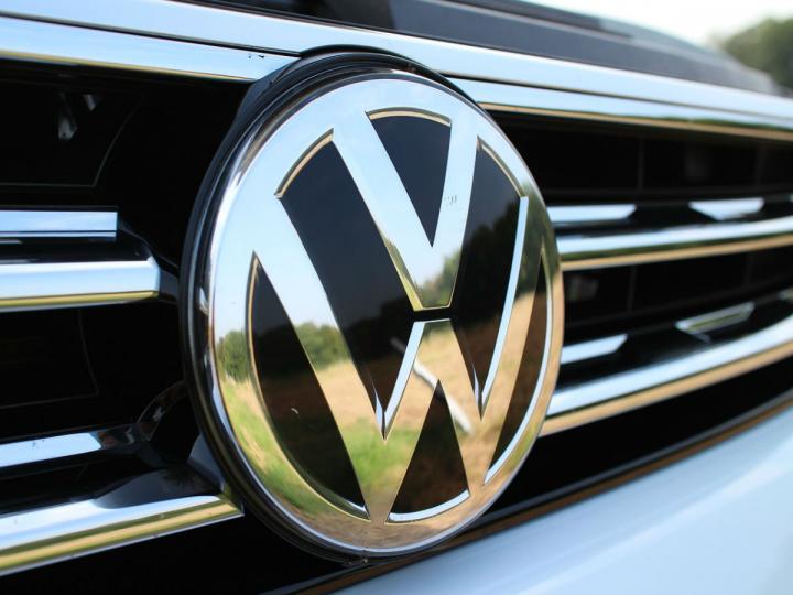 Agradece Barbosa a Volkswagen y Audi por acatar decreto