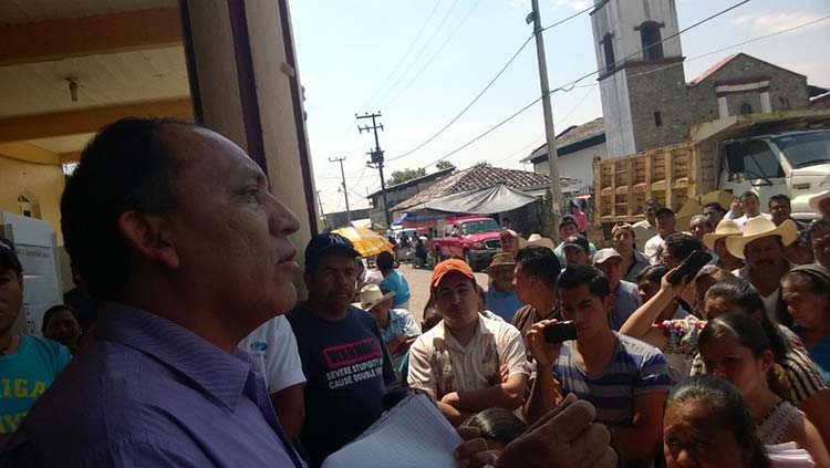 Suspenden votaciones por cuatro horas en Juntas Auxiliares de Huauchinango