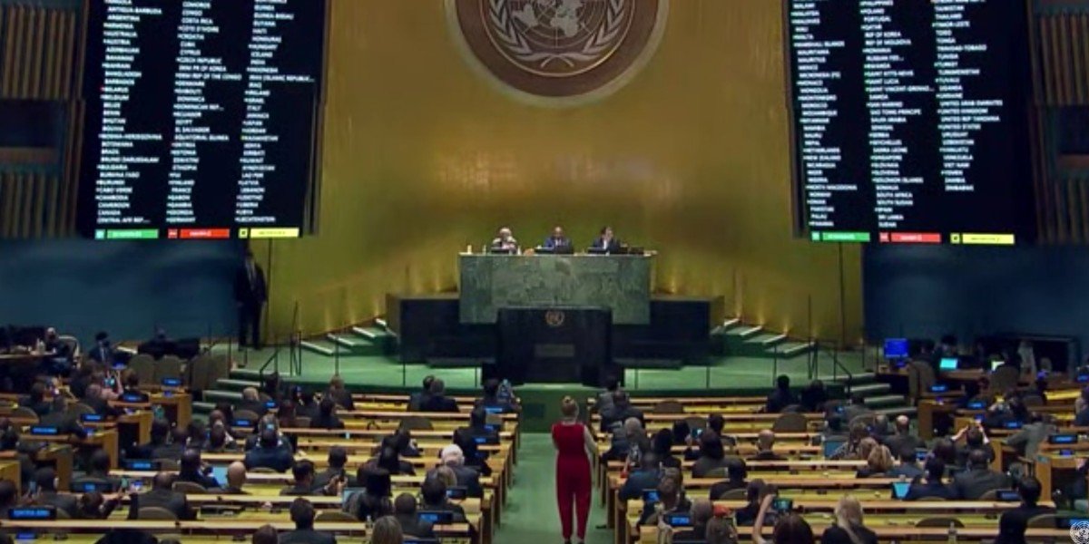 El mundo está con nosotros dice Zelensky tras votación en la ONU