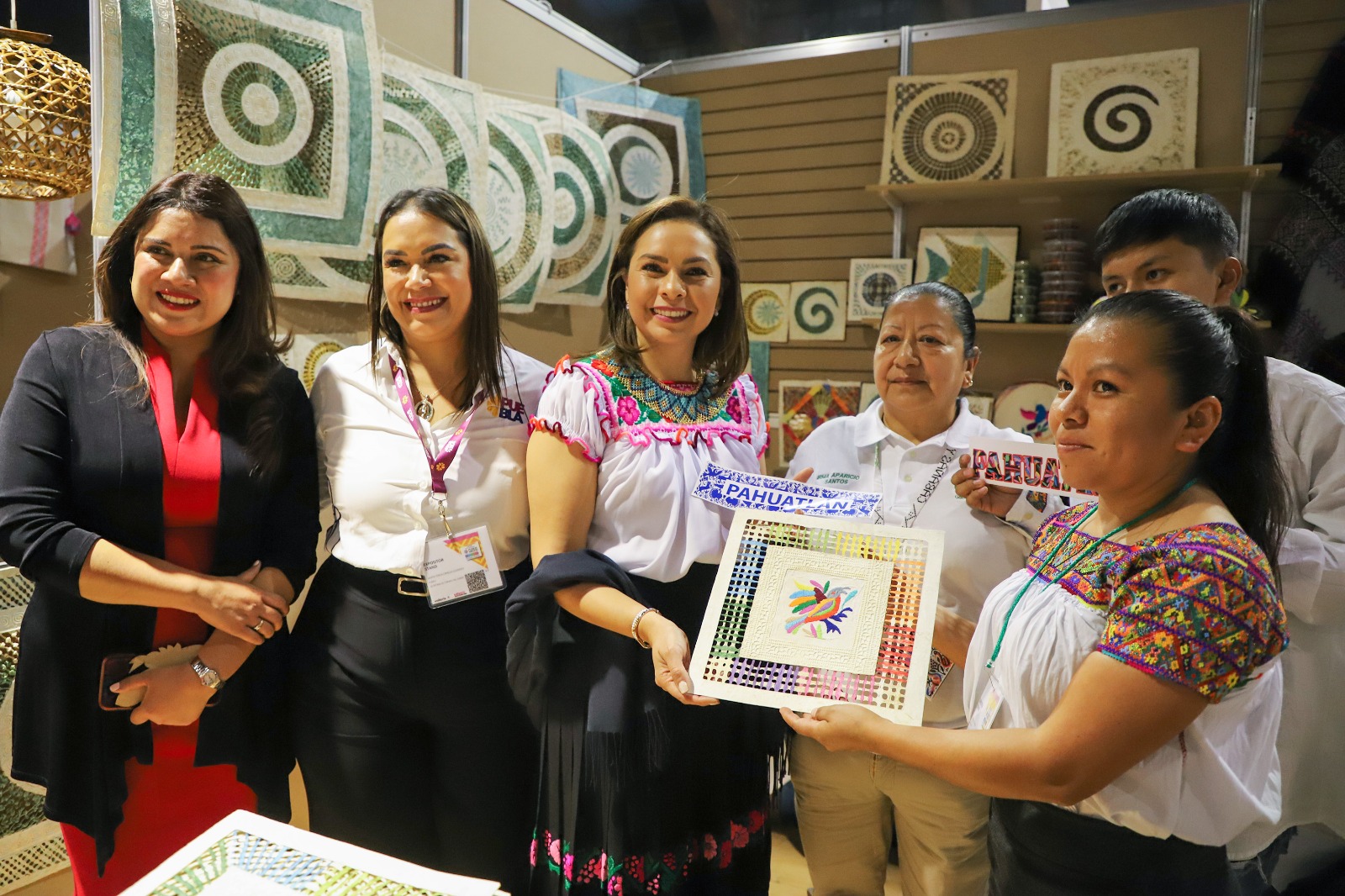 Inauguran stand de Puebla en Tianguis Turístico Internacional