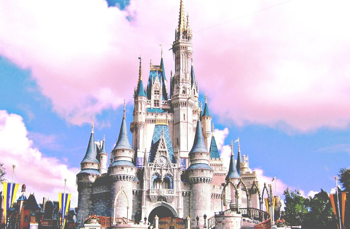 Alistan despido de 4 mil empleados de Walt Disney