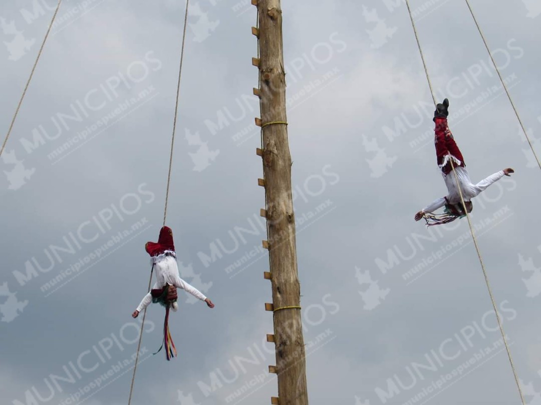 Cancelan ritual de Voladores de Cuetzalan en Semana Santa