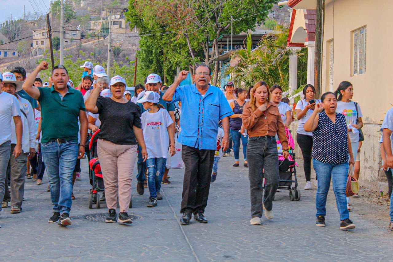 Apostemos a la paz social en Tecomatlán: Avelino Rivera