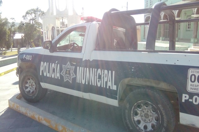 Comando ataca palacio municipal de Cañada Morelos y deja un herido