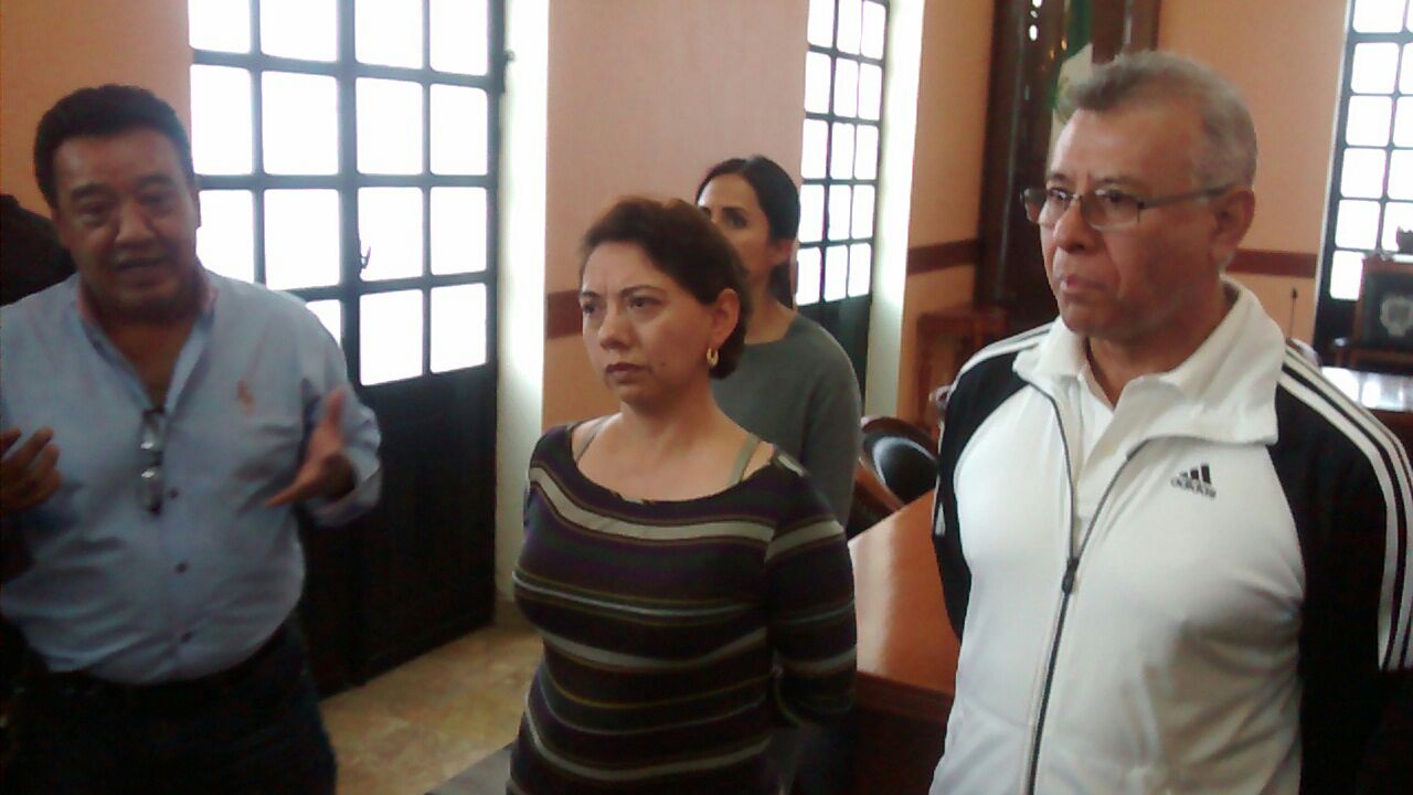 Tehuacan se divide entre detractores y simpatizantes de la alcaldesa