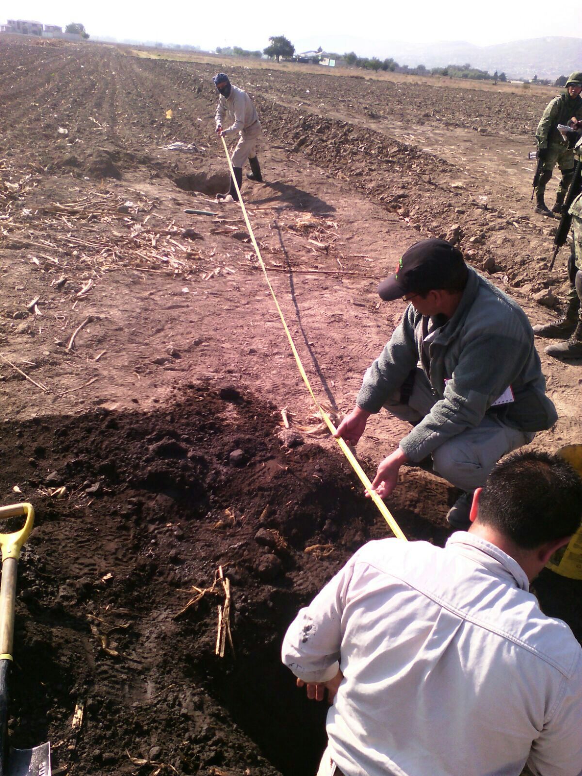 Hallan 3 tomas clandestinas de combustible en Tepeaca y Acajete