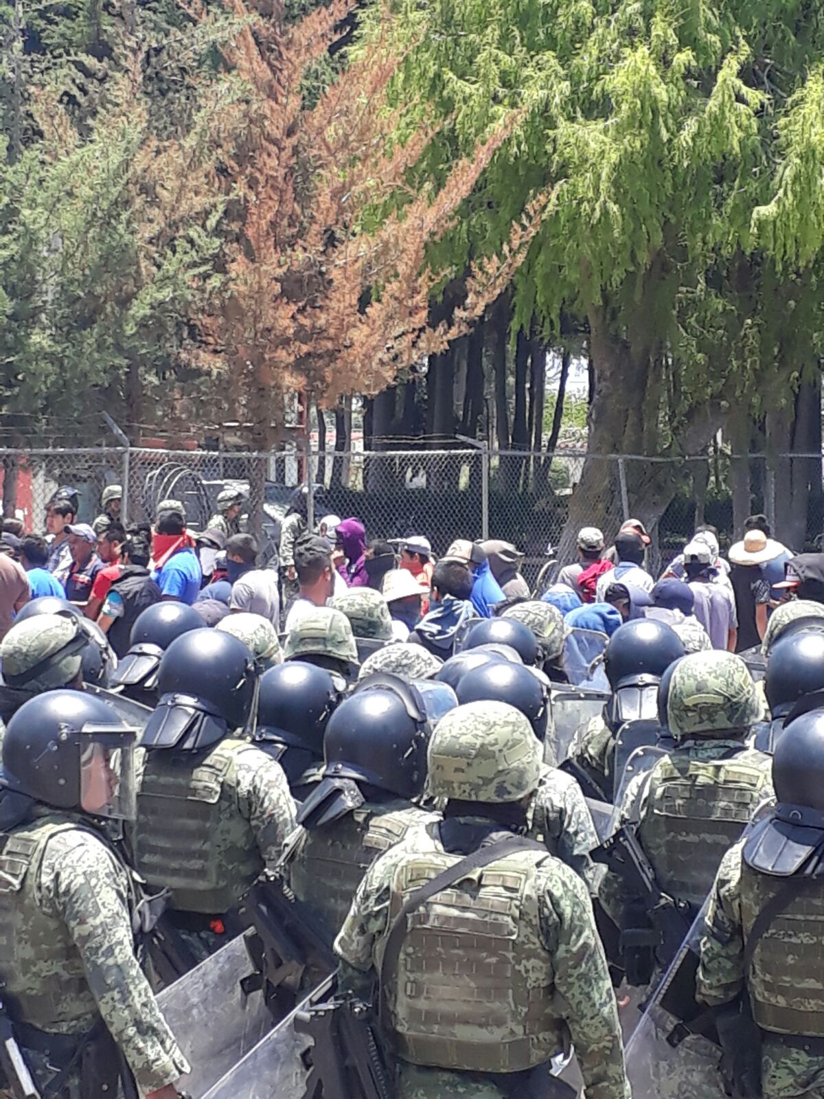 Protestan contra el ejército en Palmar de Bravo por operativos de seguridad