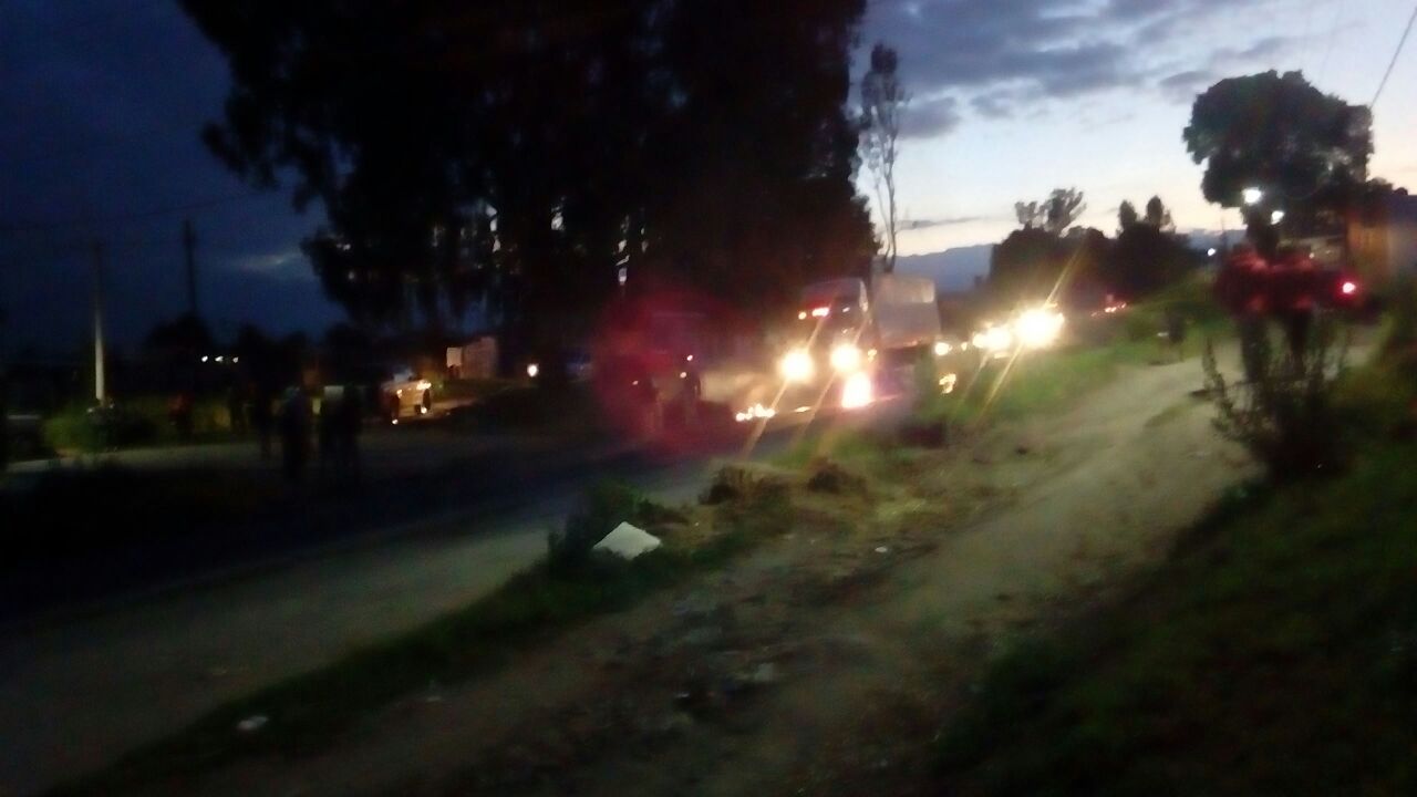 Corren al ejército en Tepatlaxco por muerte de supuesto chupaducto