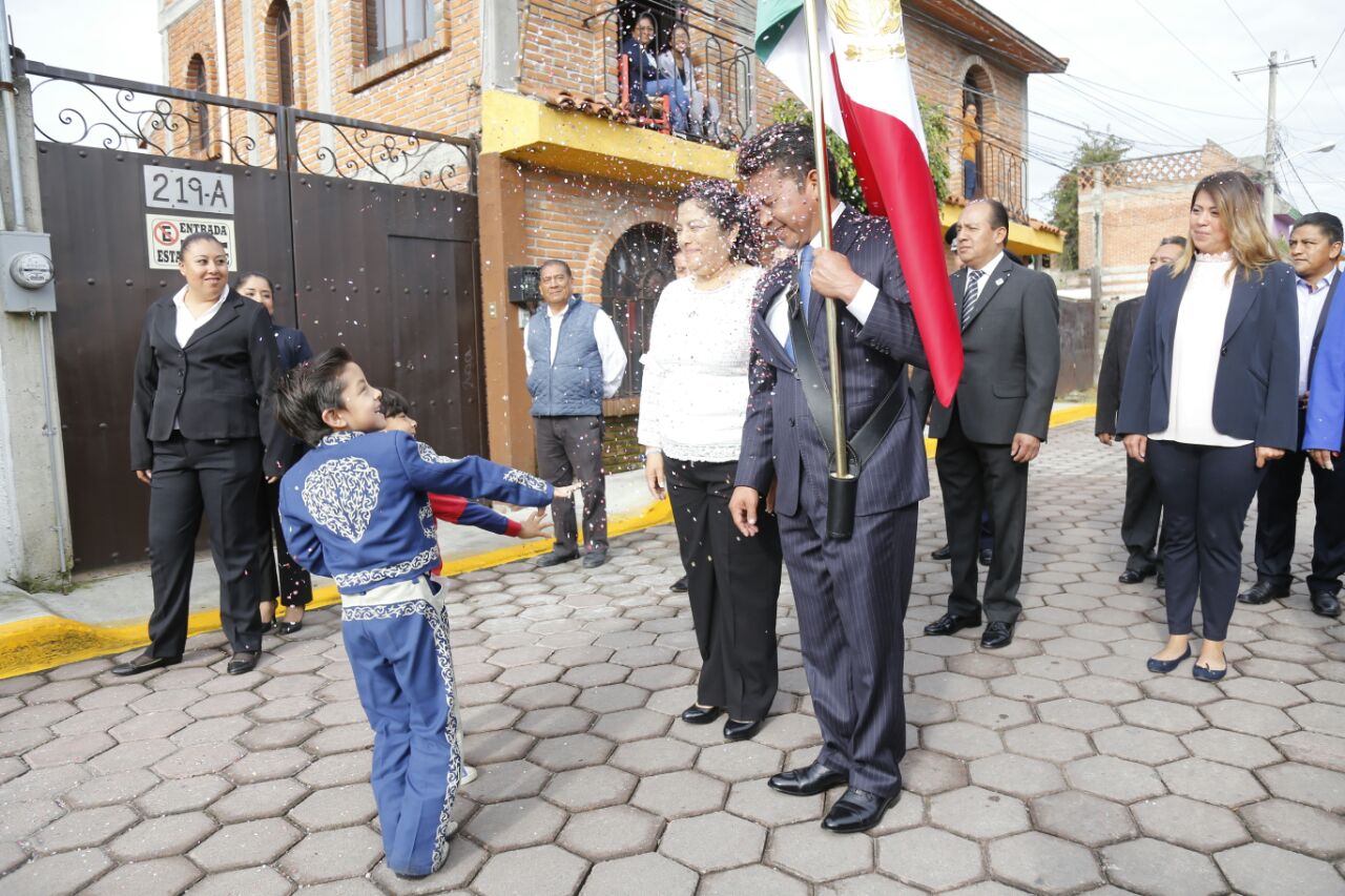 Encabeza Paisano ceremonia del Grito en San Andrés Cholula