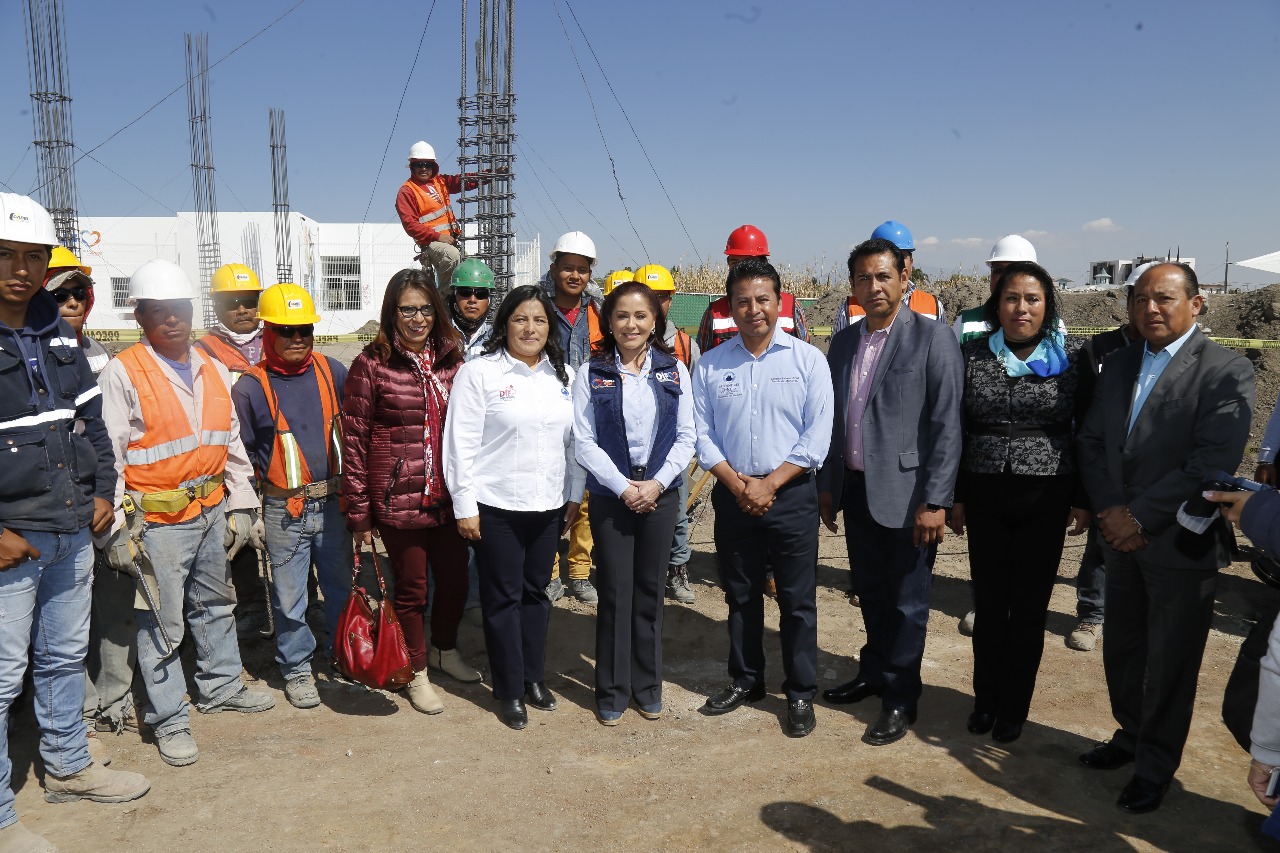 Inician obras de construcción del DIF y CRI de San Andrés