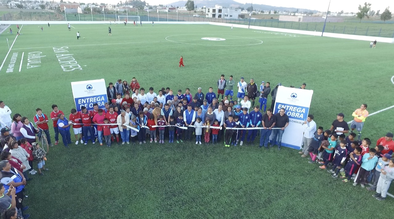 Estrenan Centro Deportivo en San Luis Tehuiloyocan