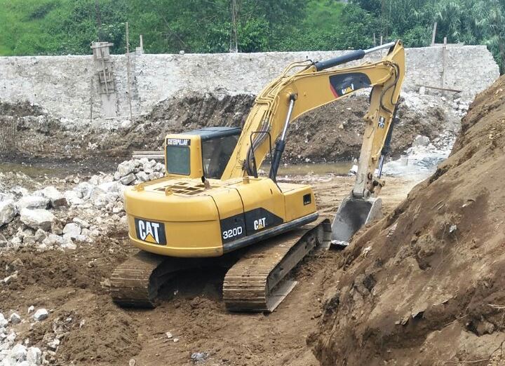 Conagua anuncia sanciones por obras en río de Huauchinango