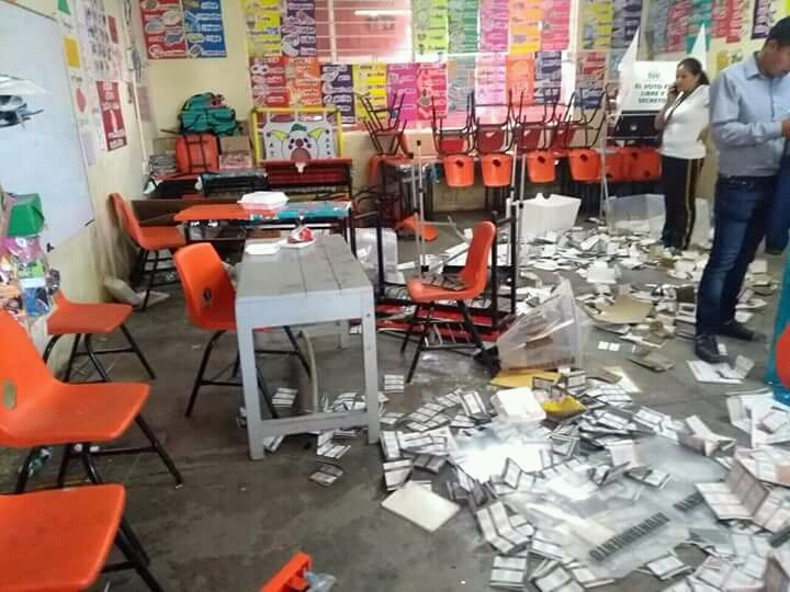 Robaron 48 paquetes electorales en Puebla, confirma el INE