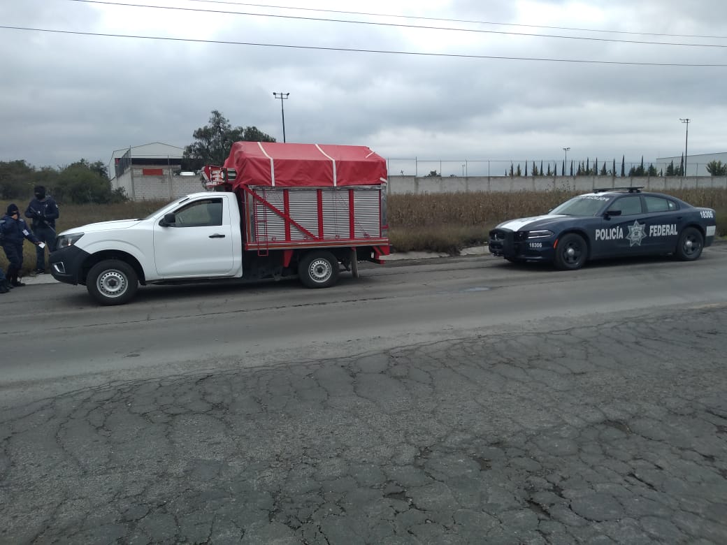 Detienen a ladrón y recuperan carga de maíz en Tecamachalco