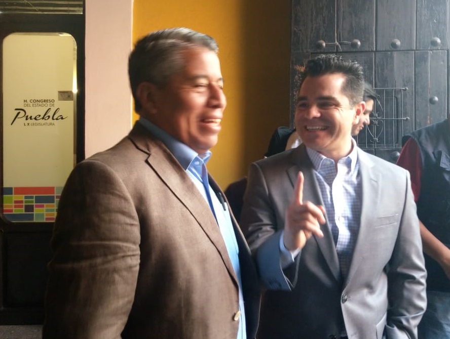 Ex morenovallistas no descartan formar nuevo partido
