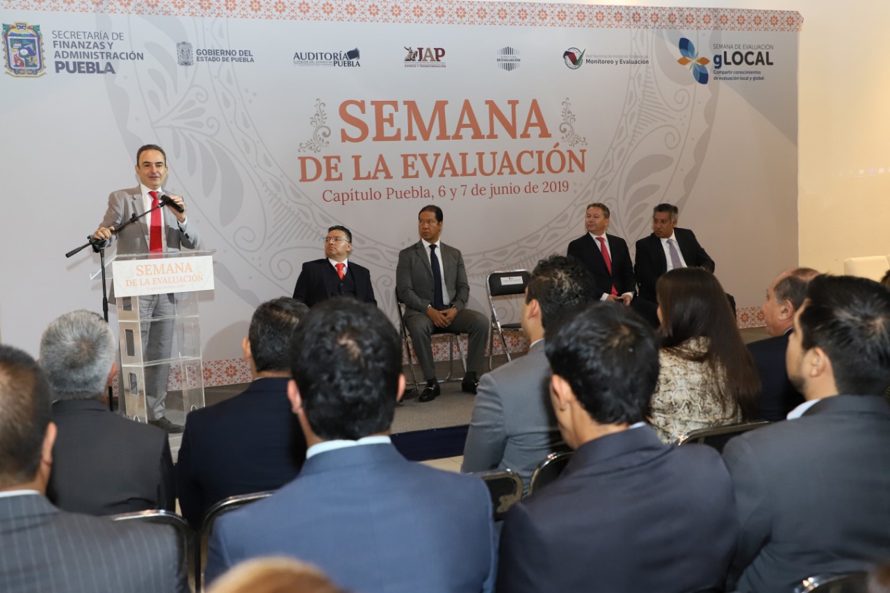 Impulsan prácticas de evaluación gubernamental en Puebla