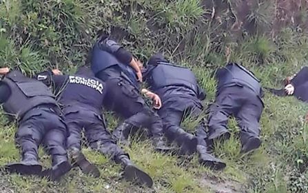 Libres dos mandos vinculados a ejecución de 6 policías en Amozoc