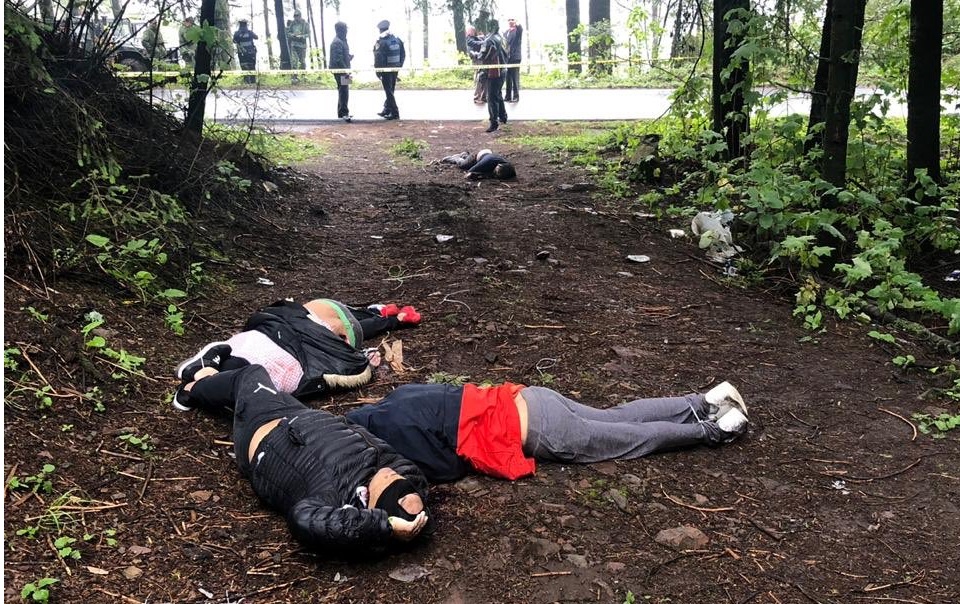 Tiran cuatro cuerpos maniatados y baleados en el Ajusco