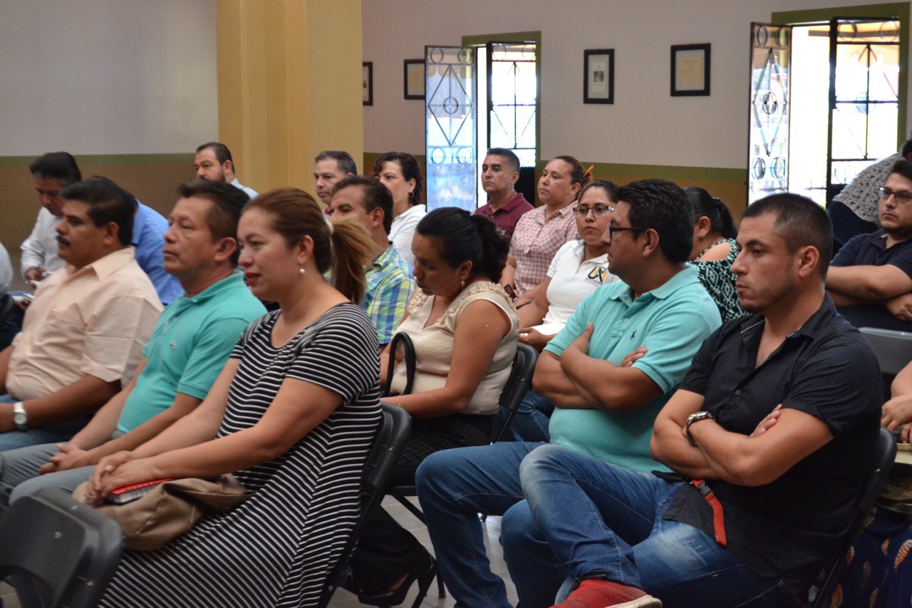 Promueven la ciencia entre mujeres y niñas en Xicotepec