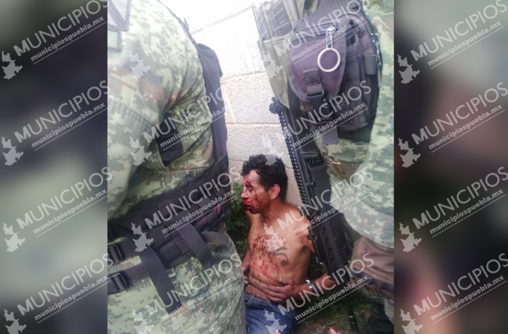 VIDEO Tras chocar, salvan de ser linchado a ladrón en Tlahuapan