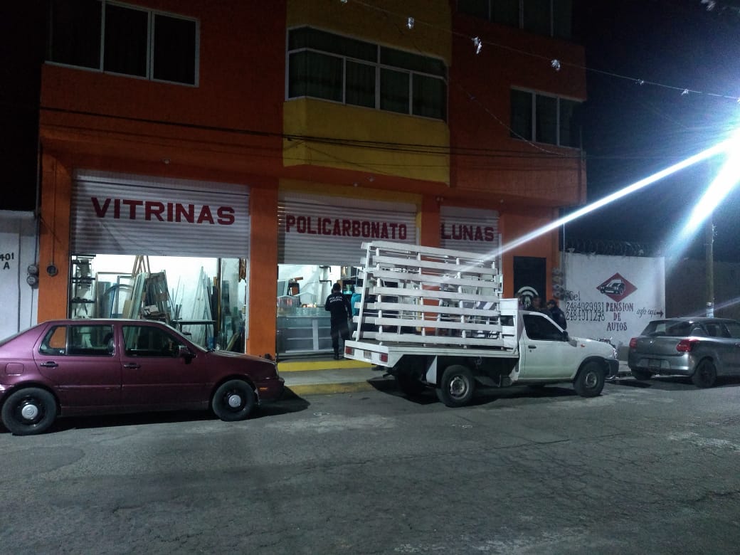 Balean comercio y hieren al dueño en Texmelucan