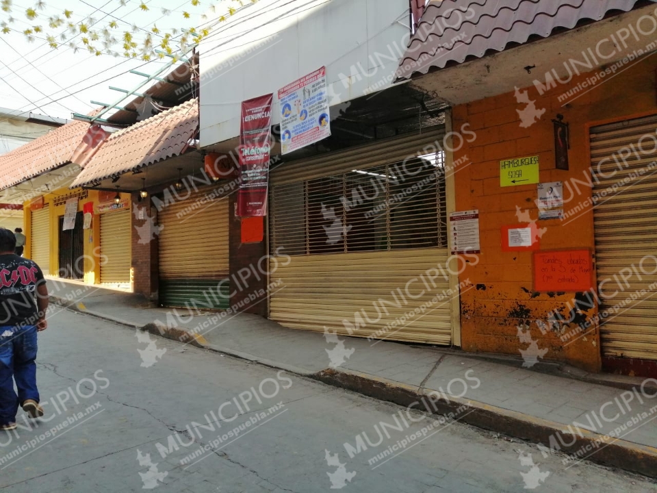 Cierran mercados y tianguis en Huauchinango por Covid-19
