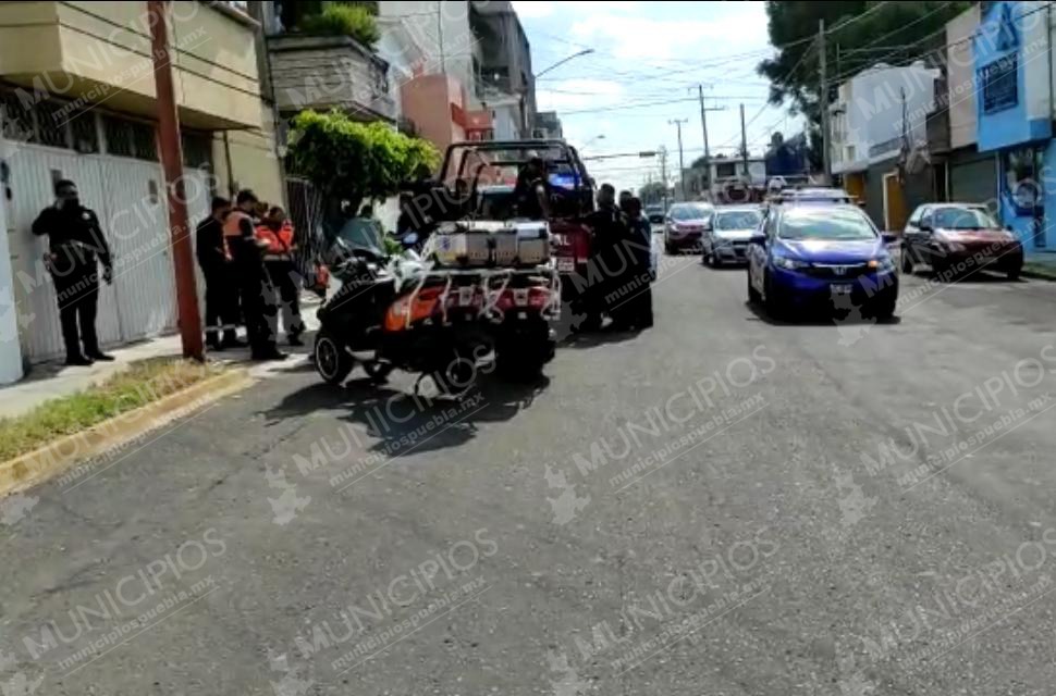 VIDEO Por defender a una mujer, hombre es apuñalado en Puebla