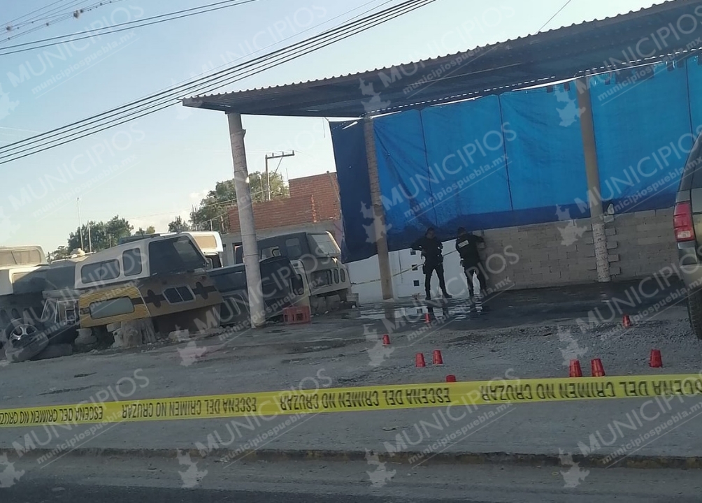 Balean a dos hombres en autolavado de Cuapiaxtla de Madero