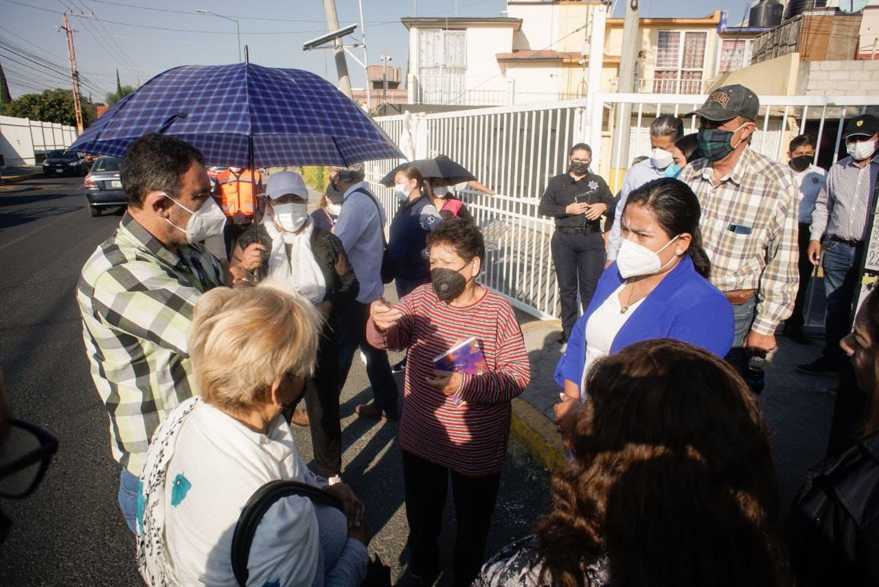 Vecinos de San Andrés Cholula exigen a regidores seguridad y mejores servicios