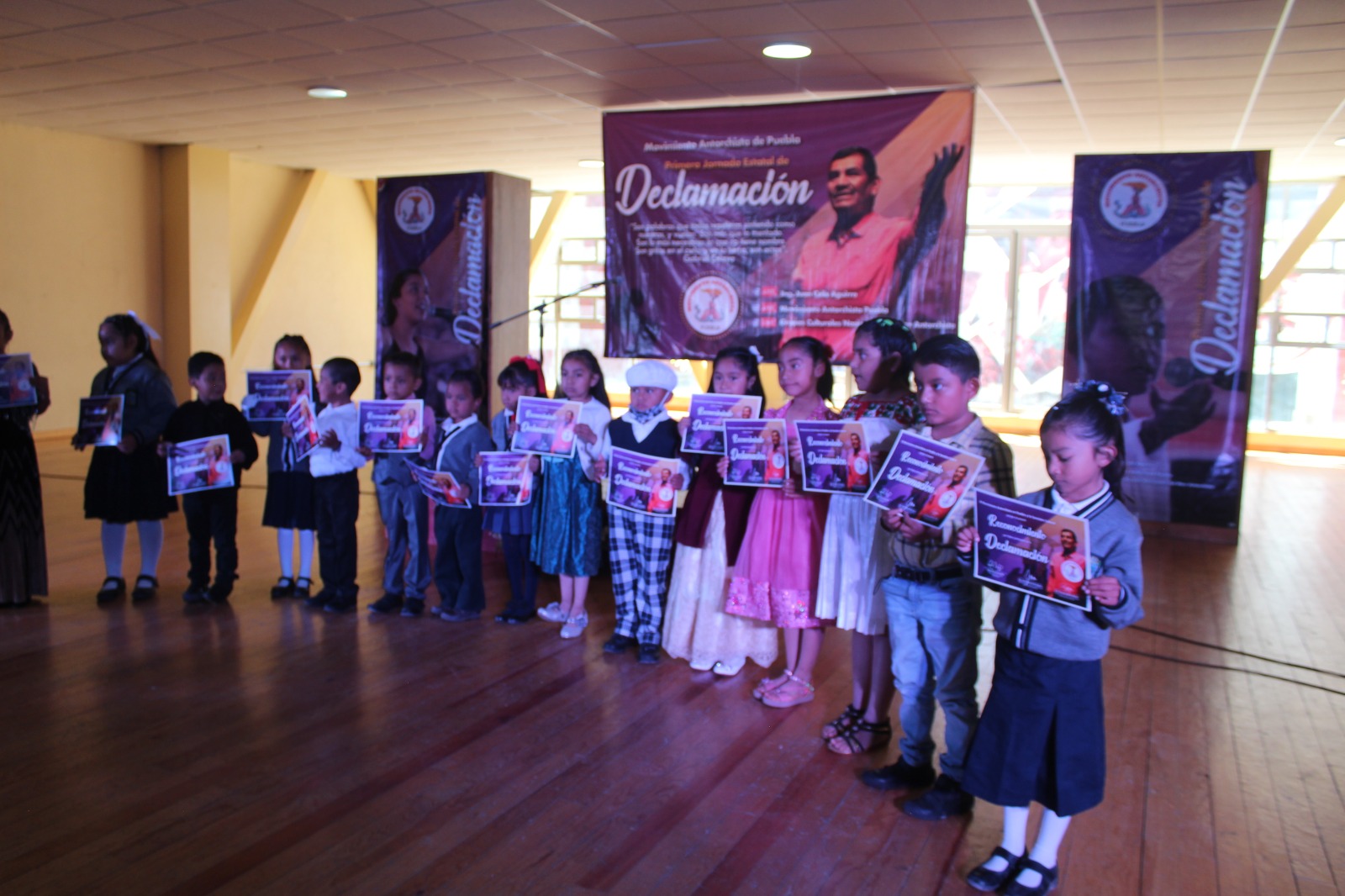 Realizan con éxito la primera Jornada Nacional de Declamación