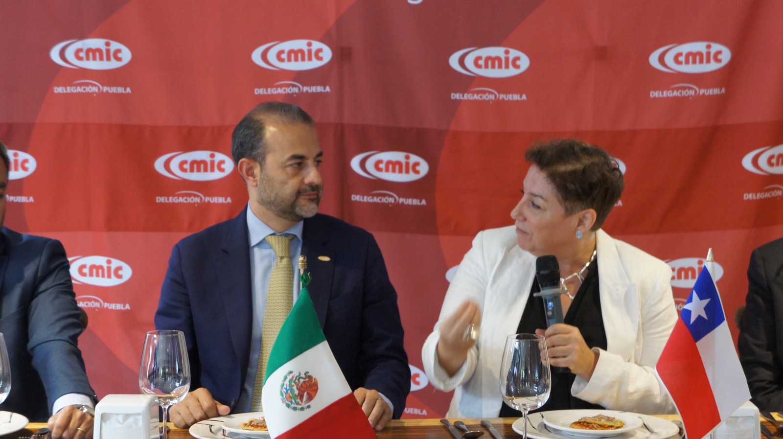 Debemos fortalecer sectores de la construcción: Embajadora de Chile, Beatriz Sánchez Muñoz