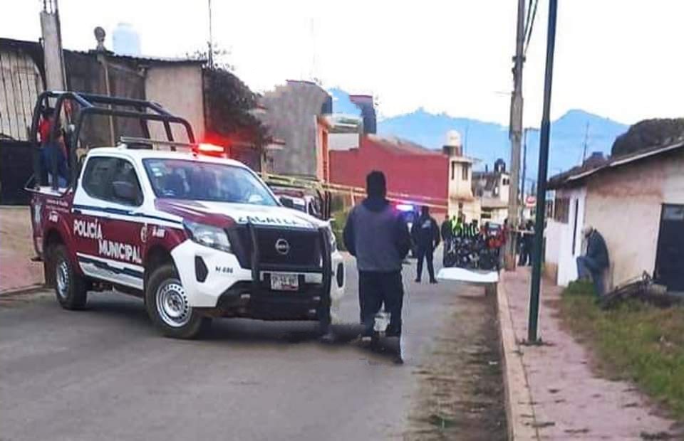 Fallece hombre tras caer de batea de camioneta en Zacatlán