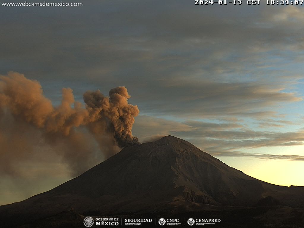 Popocatépetl registra 64 exhalaciones y 1158 minutos de tremor