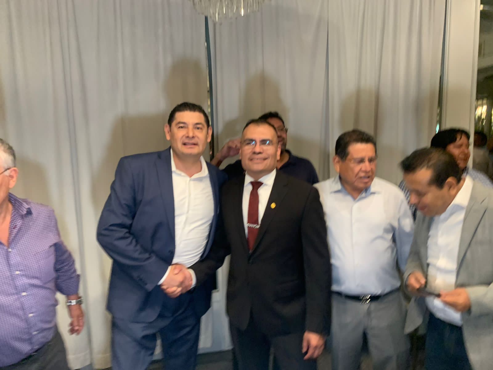 Armenta propone creación del diputado migrante para el Congreso de Puebla