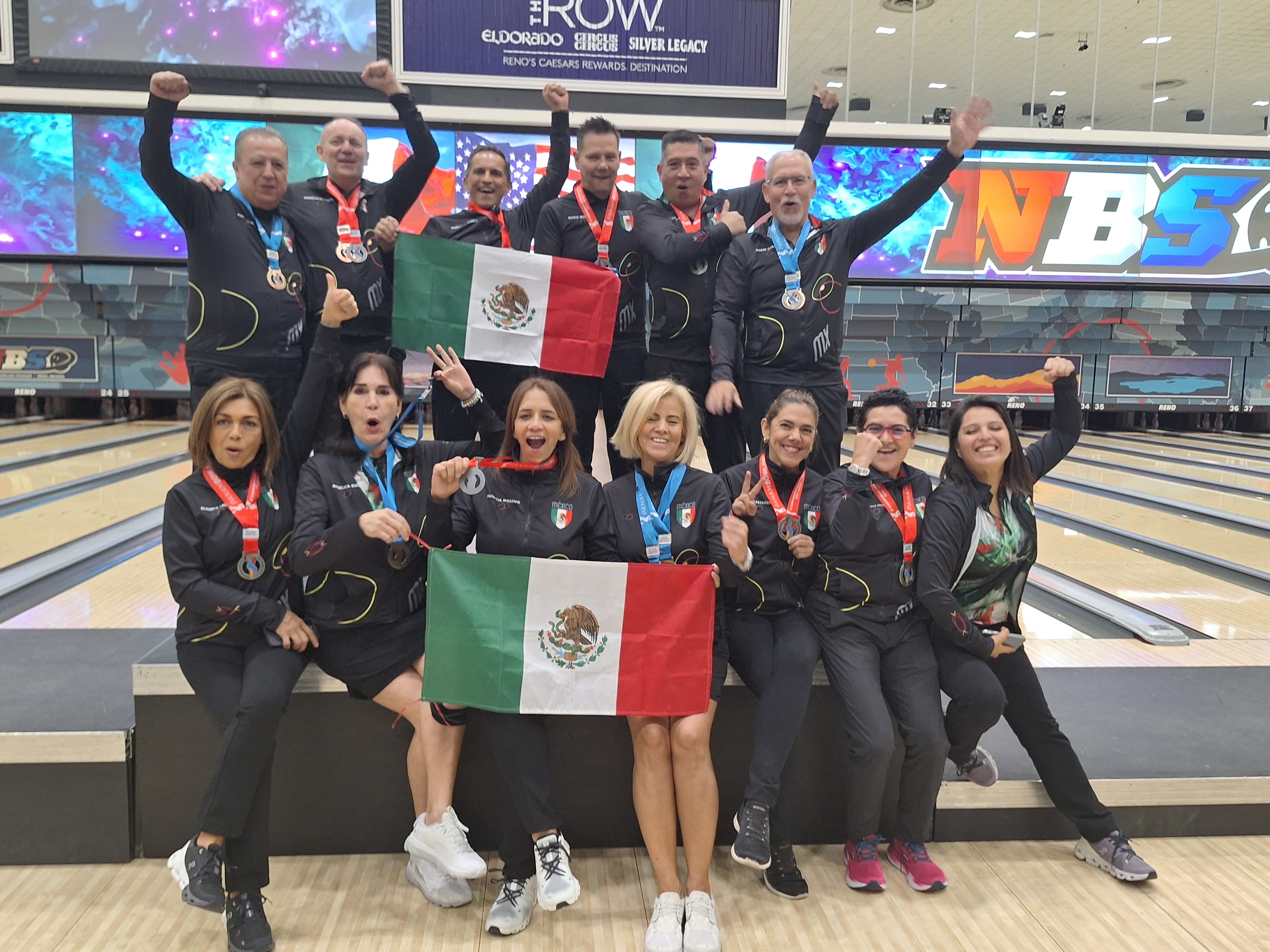 Mexicanos logran 5 medallas de oro en Panamericano de Boliche