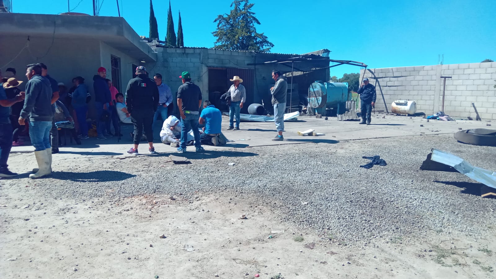 Explosión de calderas deja un muerto y un lesionado en Tecamachalco