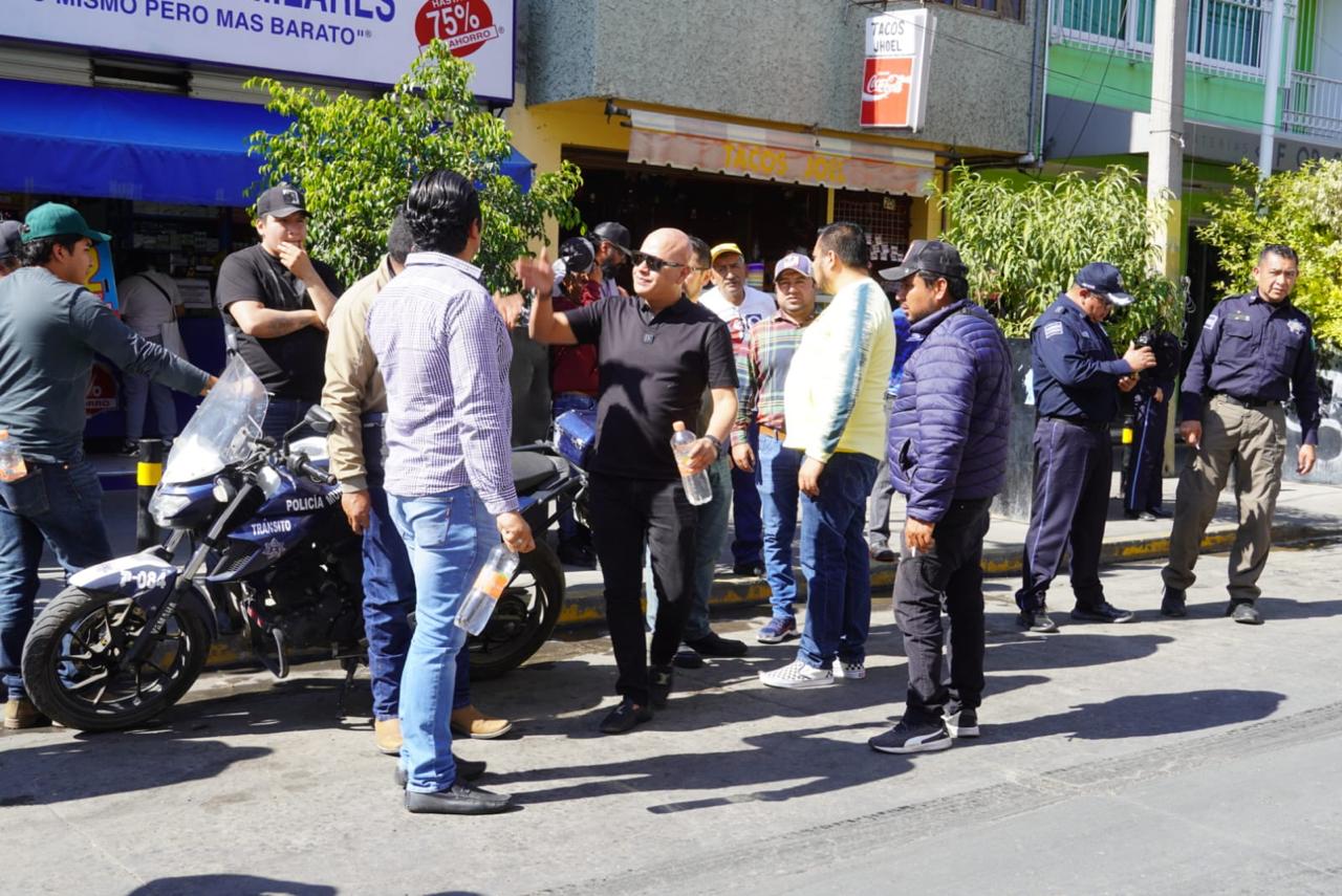 Realizan operativo para evitar la presencia de ambulantes en Texmelucan