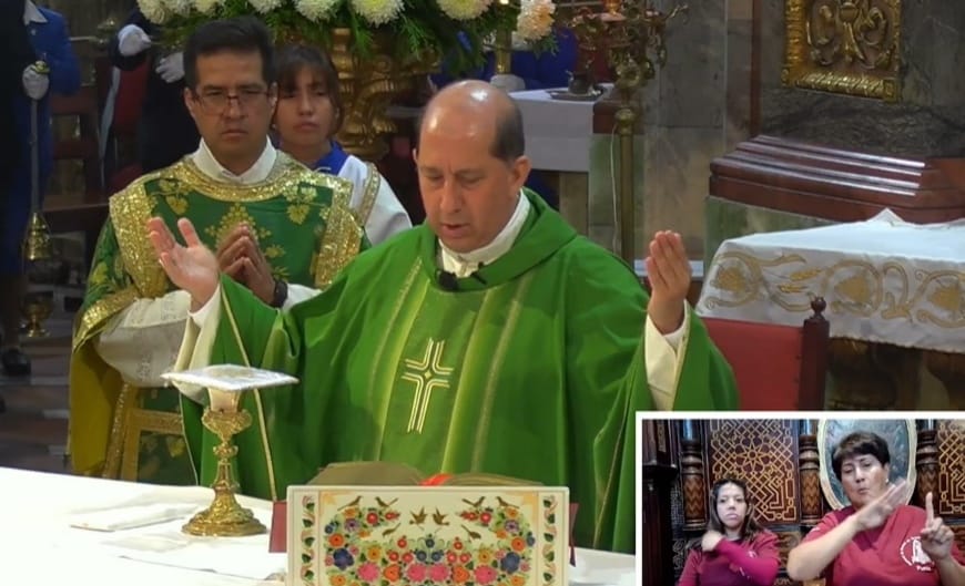 Amar para ser felices, el mensaje central de la Misa en Catedral 