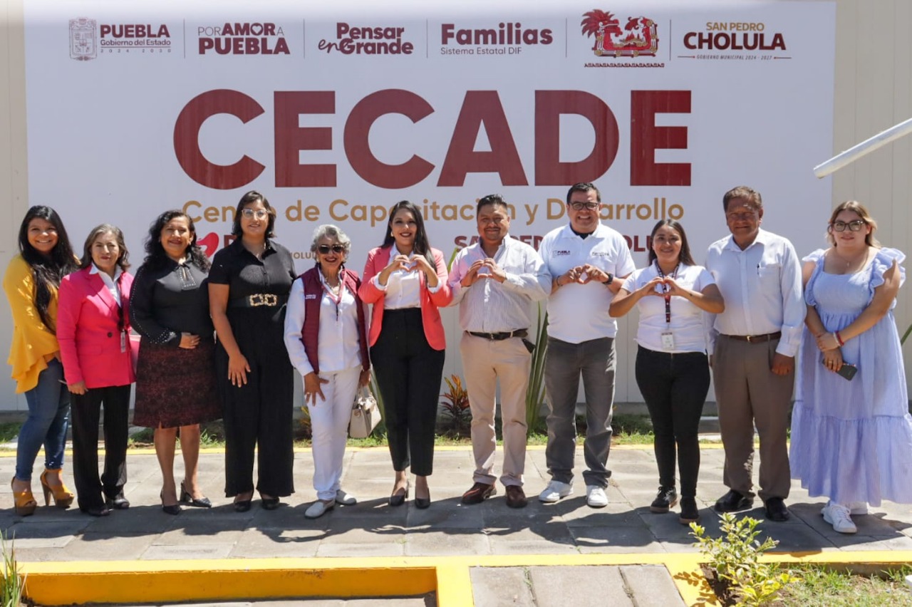 Tonantzin Fernández reafirma su compromiso con la educación en San Pedro Cholula