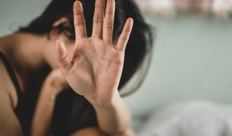 Mujer es agredida sexualmente en la puerta de su casa, en la colonia Jardines de San Manuel 