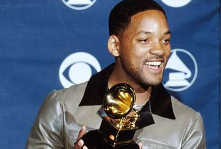 Pese a controversia en los Oscar, Will Smith presentará en Grammys 2025