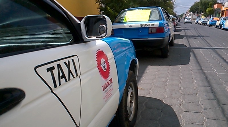 Anuncia UGOCM liberación de 100 concesiones de taxi 