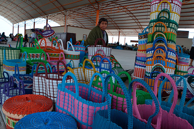 Abre a la gente el nuevo tianguis de Xixitla