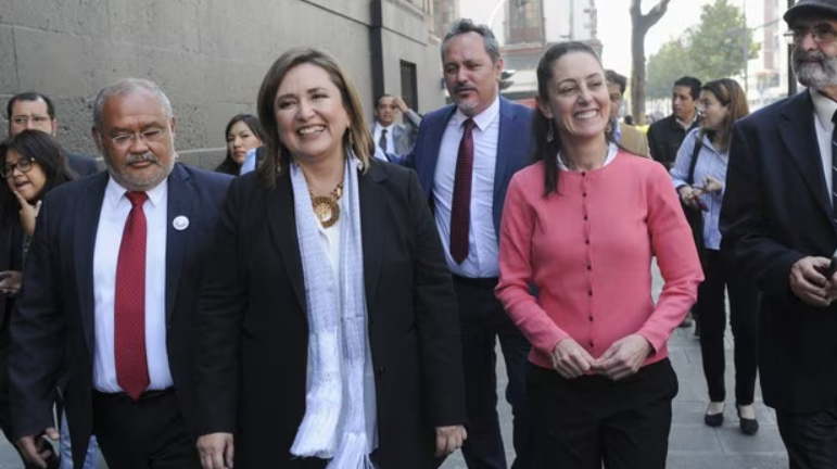 Querida Xóchitl: mucha mierda te promueve. Claudia, la política limpia