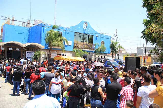 Festejan a más de 500 niños en San Miguel Xoxtla